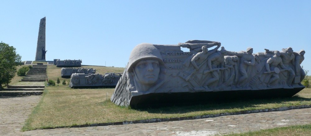 Саур-Могила – памятник героической истории Донбасса — Донбасскаянациональная академия строительства и архитектуры